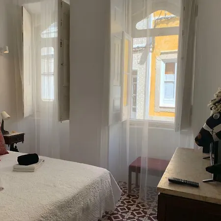 Casa De Joao Francisco * Olhão